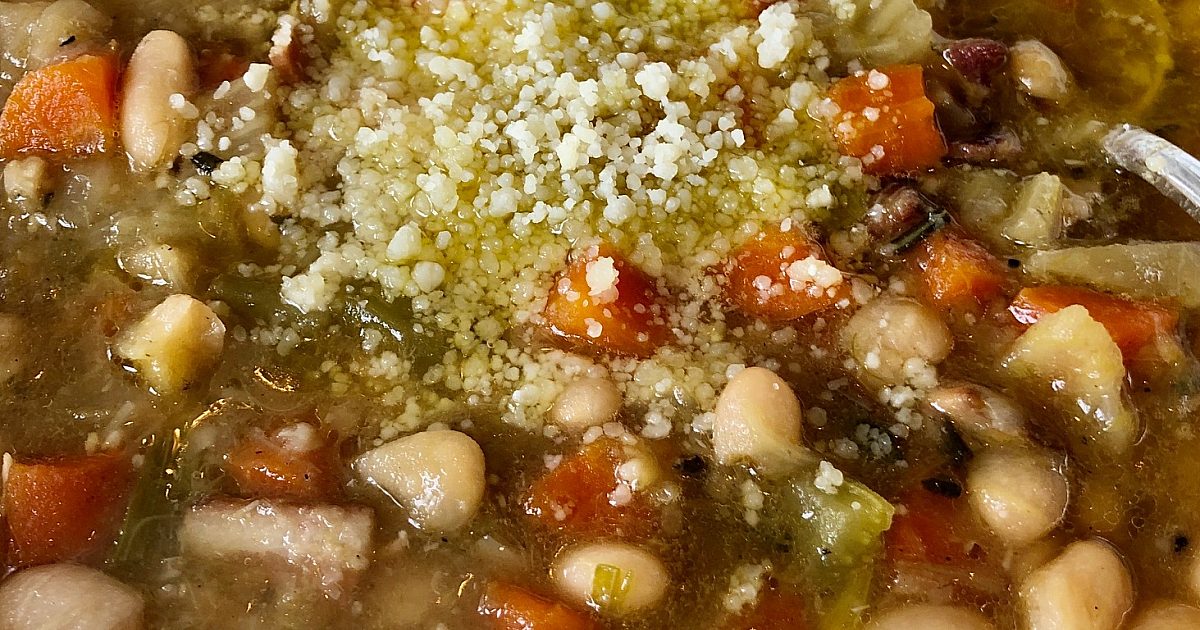 Barefoot Contessa Tuscan White Bean Soup!