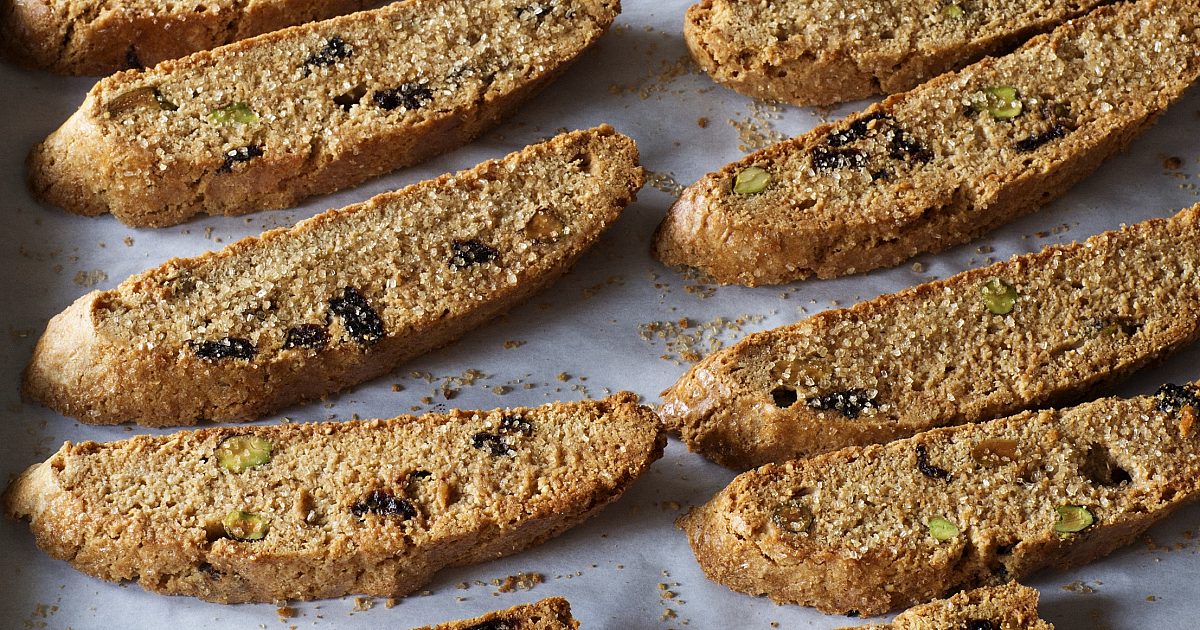 Cherry Pistachio Biscotti | Recipes-image