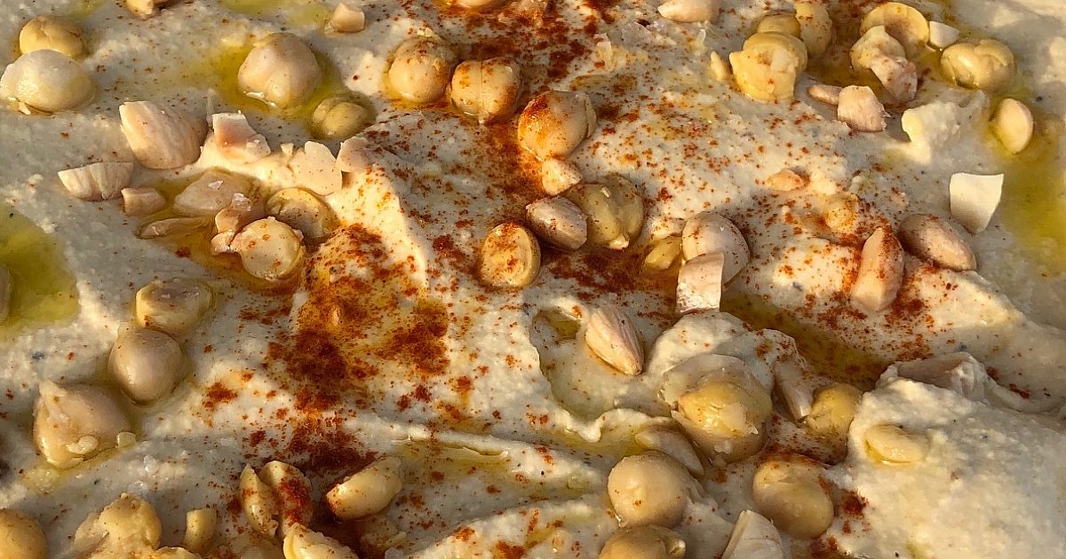 Creamy Hummus | Recipes