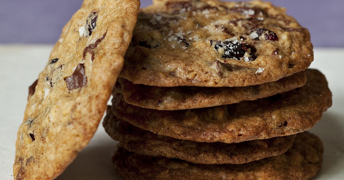 Barefoot Contessa Salty Oatmeal Chocolate Chunk Cookies Recipes I have a similar recipe that also adds 1/4 cup of. salty oatmeal chocolate chunk cookies recipes