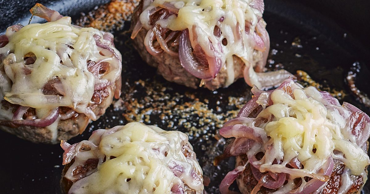 Smashed Hamburgers with Caramelized Onions | Recipes-image