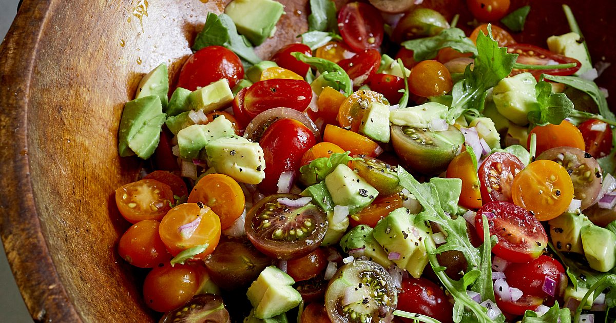 Tomato & Avocado Salad | Recipes